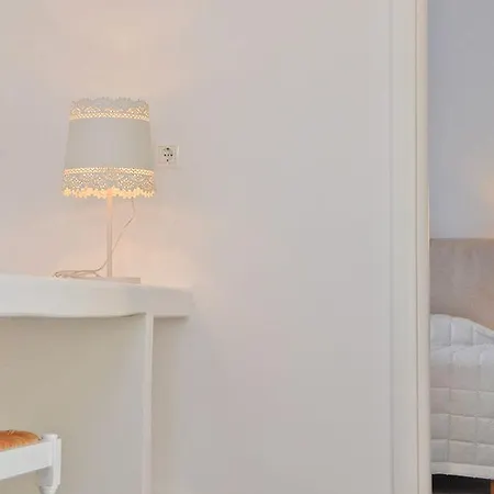 Santa Maria Luxury & Ξενοδοχείο Αδάμας