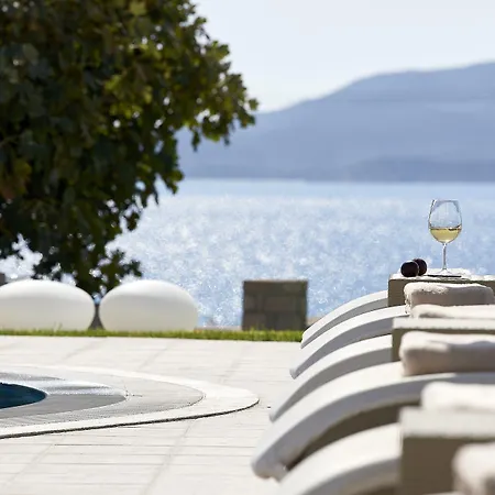 Santa Maria Luxury & Ξενοδοχείο 3*