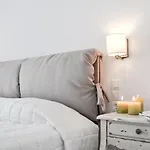Santa Maria Luxury & Hotell Adamantas (Milos)