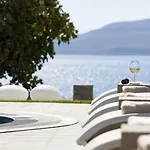 Santa Maria Luxury & Hotell 3*