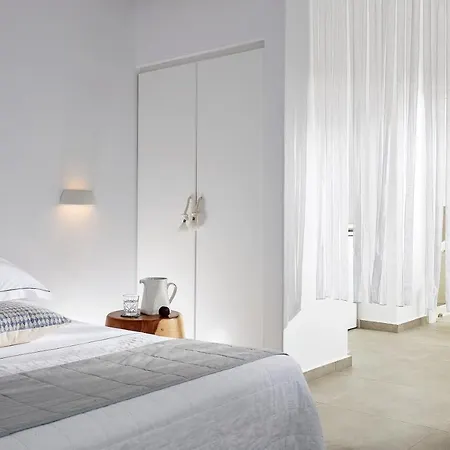 Hotel Santa Maria Luxury & Adamantas (Milos)