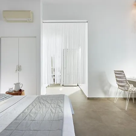 Hotel Santa Maria Luxury & Adamantas (Milos)