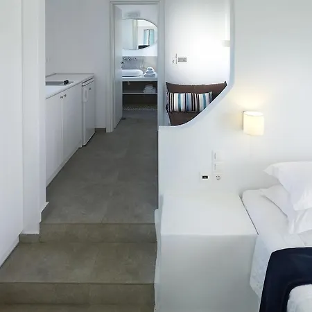 Hotel Santa Maria Luxury & Adamantas (Milos)