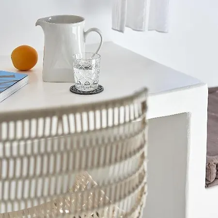 Santa Maria Luxury & Adamantas (Milos)
