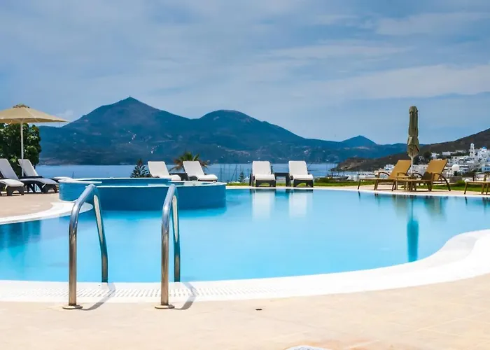 Hotel Santa Maria Luxury & Adamantas (Milos)