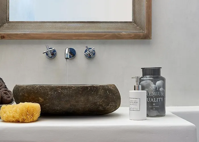 Santa Maria Luxury & Hotel