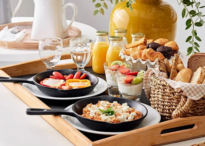 Santa Maria Luxury & Отель Адамас